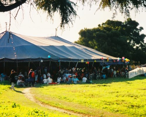 02-10-05 Carpa de Maria en Alvarez (10)